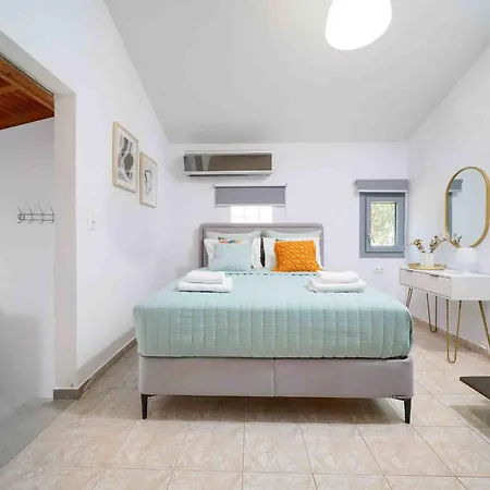 En Plo Holiday home